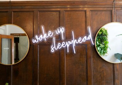 Oasis Neon Signs USA